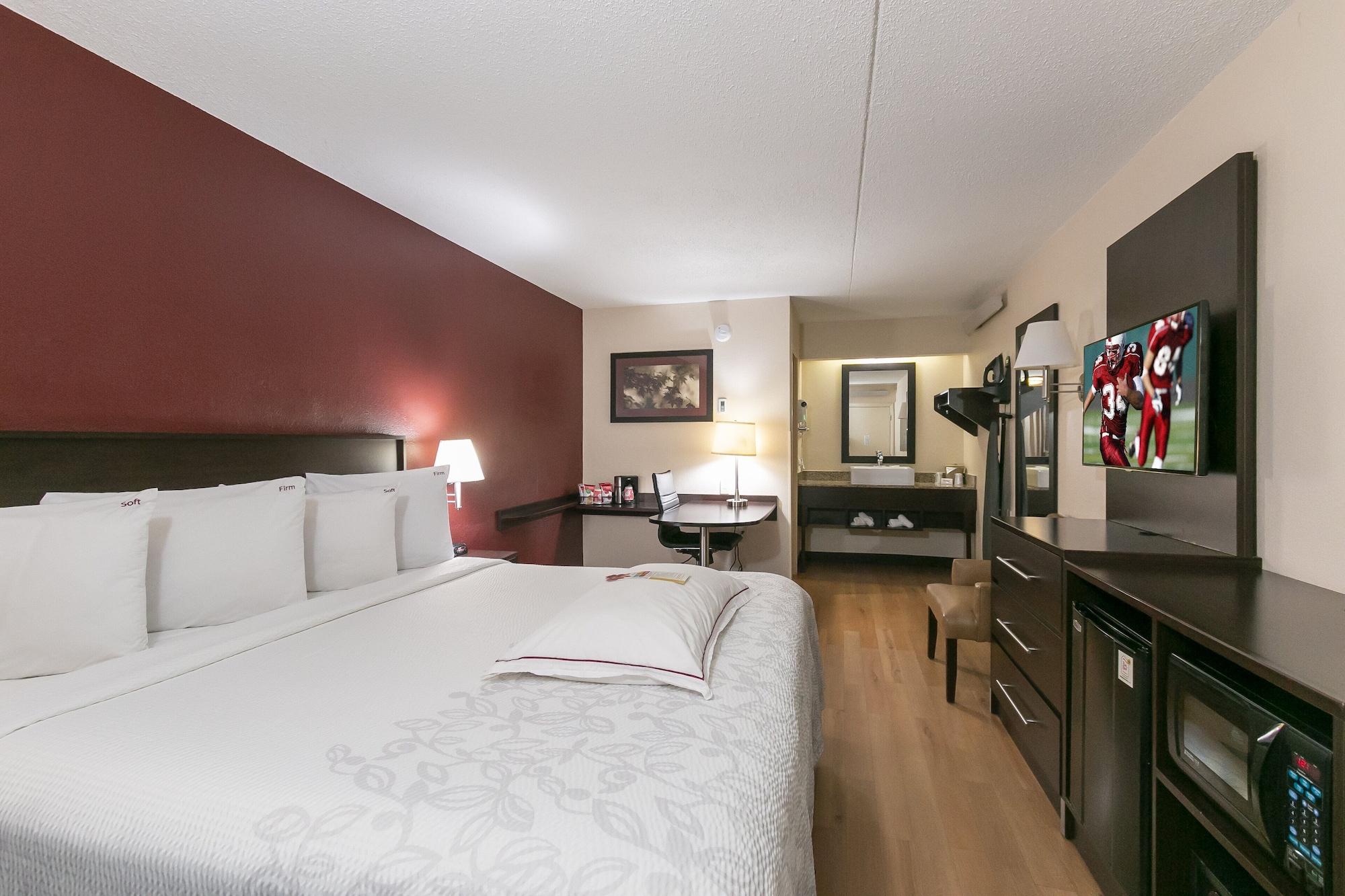 Red Roof Inn PLUS+ West Springfield Exterior foto